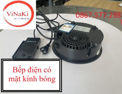 Bếp điện có mặt kính bóng