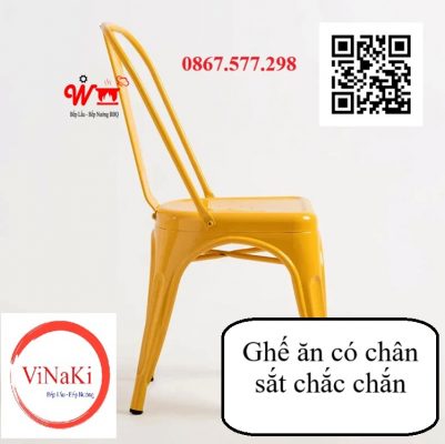Ghế ăn có chân sắt chắc chắn