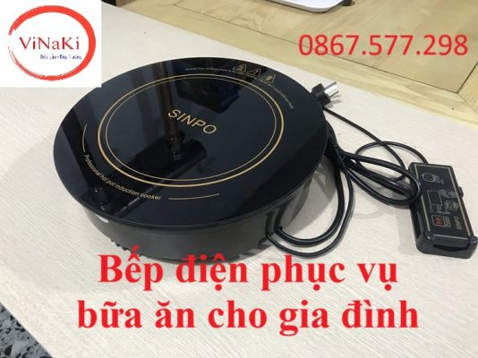Bếp điện phục vụ bữa ăn cho gia đình